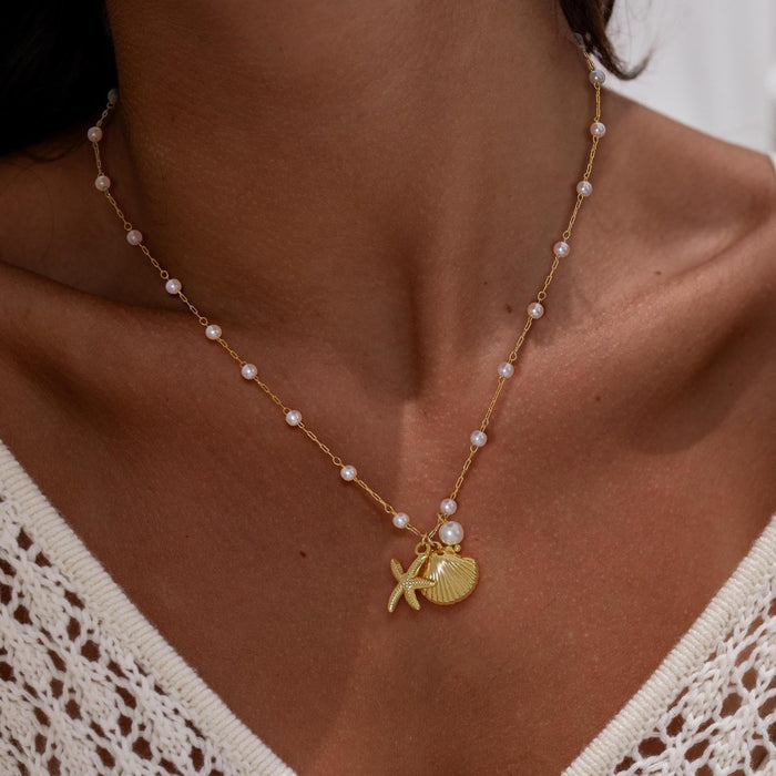 Wholesale Starfish Shell Pearl Pendant Necklace Clavicle Chain for Women