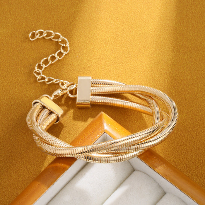 Wholesale New exaggerated multi-layer Fried Dough Twists bracelet New luxury spring chain short