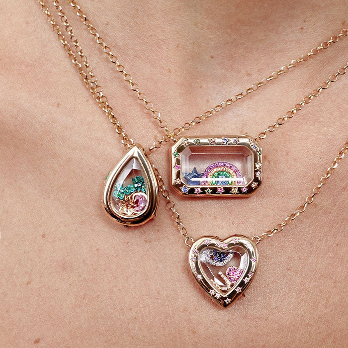 Wholesale Retro-style DIY pendant with hollow design,  transparent box necklace