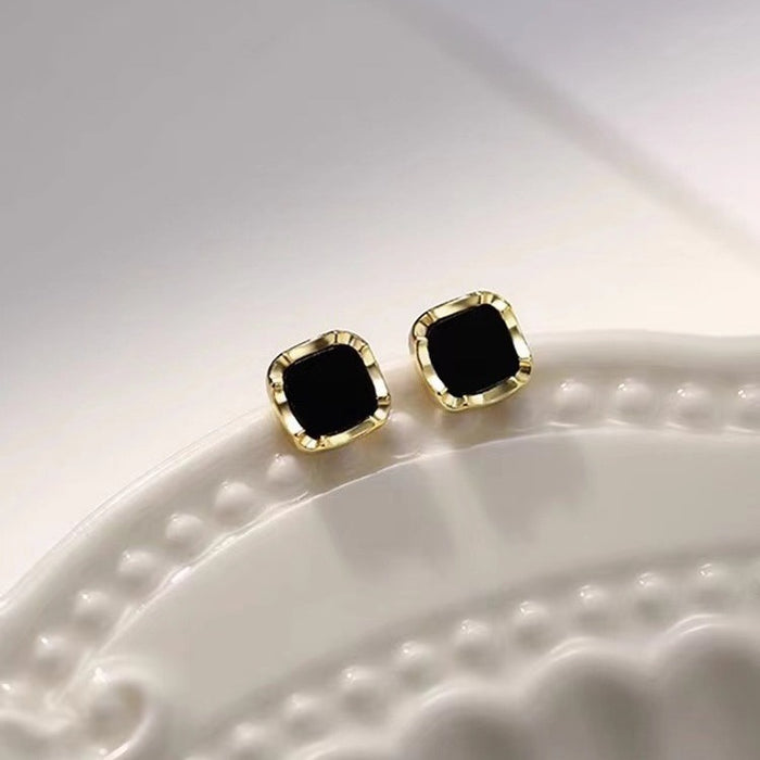 Wholesale Black Geometric Square Fragrant Style Exquisite Earrings Elegant Earrings