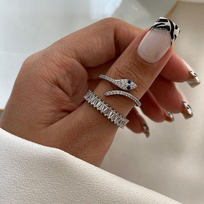Wholesale Jewelry snake shaped diamond inlaid ring, personalized irregular alloy layered ring