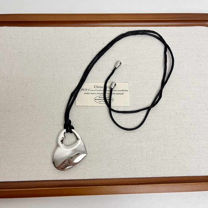 Wholesale Sweater chain, irregular geometry, heart-shaped comb pendant, necklace, adjustable drawstring, accessory