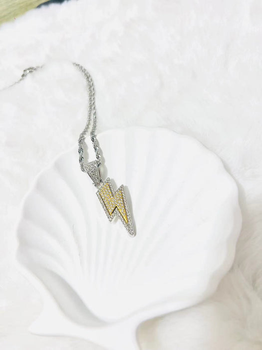 Wholesale New Full Diamond Lightning Pendant Personalized Trendy Jewelry Titanium Steel Necklace Accessories