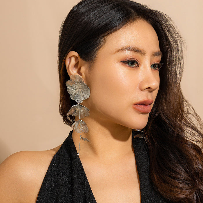 Wholesale niche ginkgo leaf tassel necklace sweet cool style design cross-border retro pull collar jewelry choker