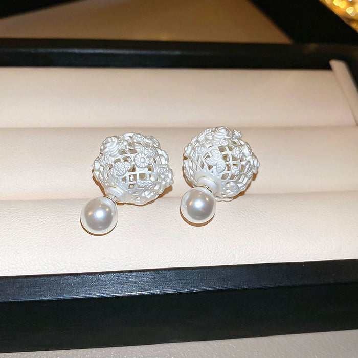 Wholesale Silver needle zircon round artificial pearl earrings high-end luxury retro earrings unique French design earrings