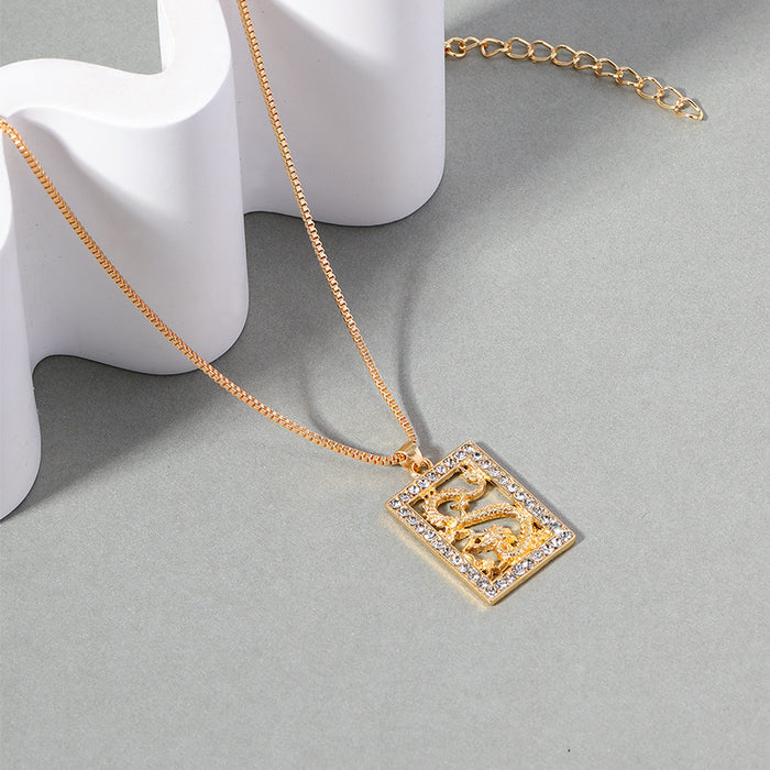 Wholesale New exaggerated jewelry, niche metal pendant accessories, alloy diamond necklace, collarbone chain