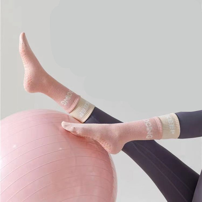 Wholesale Non-Slip Sports Socks Running Fitness Socks