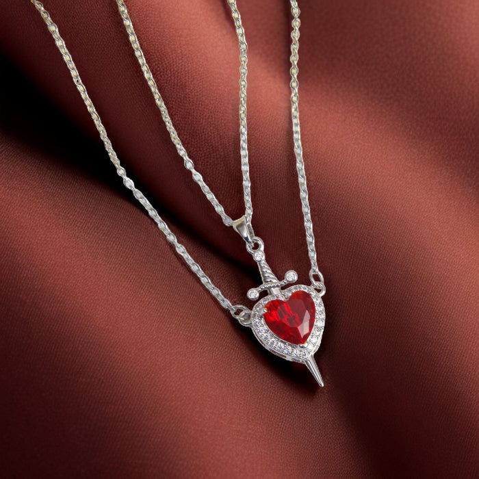 Wholesale One arrow piercing necklace, heart-shaped sword shaped pendant, light luxury accessory