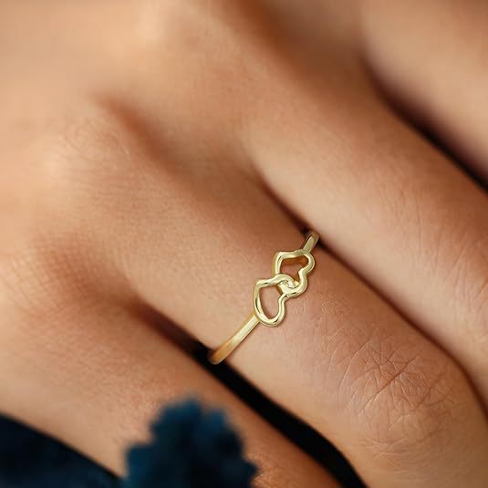 Wholesale Finger ring with creative and personalized double heart-shaped design, simple and fashionable heart ring