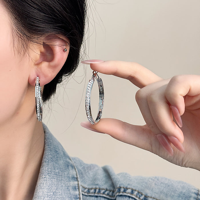 Wholesale New Full Diamond Circle Ear Buckle Full Diamond Personalized Charm Inlaid Diamond Jewelry Earrings Wholesale