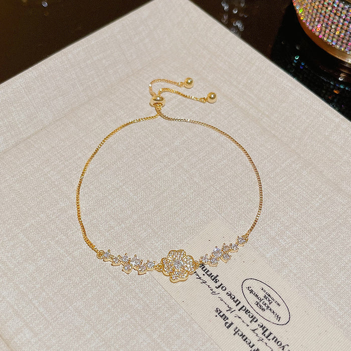 Wholesale Women's Sweet Zircon Bracelet