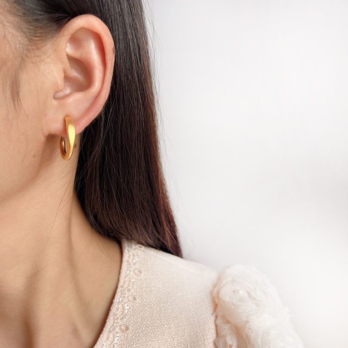 Wholesale Dummy Ring Earrings Ring Earrings Small Round Ear Holes Coil Earrings Women