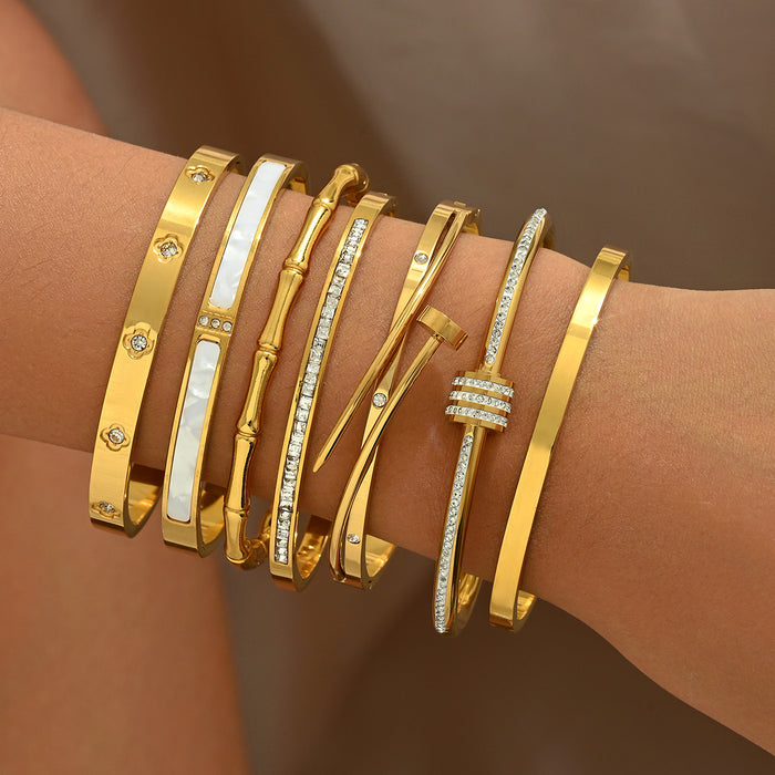 Wholesale Four Leaf Clover Rhinestone Gold Tone Bracelet Set Chic Fashion Jewelry Accessory Gift Boutique Resale