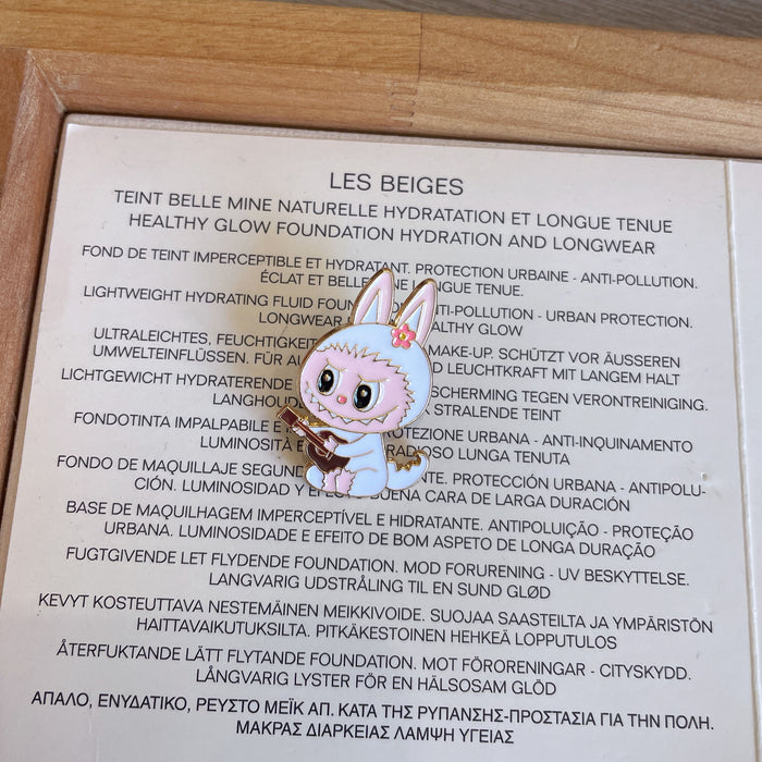 Wholesale Cartoon brooch cute rabbit metal badge student bag clothes creative accessories