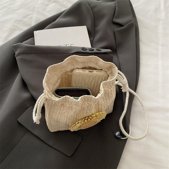 Wholesale Grass woven bag, flower new style, water bucket bag, woven crossbody bag