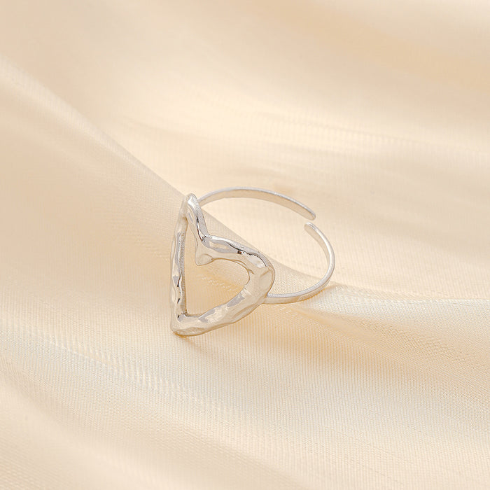 Wholesale Simple temperament, fashionable, light luxury, stainless steel open heart adjustable ring