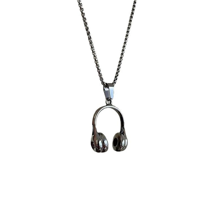 Wholesale Vintage headphone shaped pendant necklace, new versatile and high-end necklace