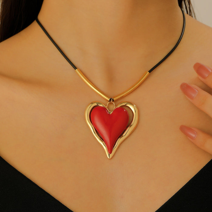 Wholesale  jewelry exaggerated love necklace girl heart pendant clavicle chain women