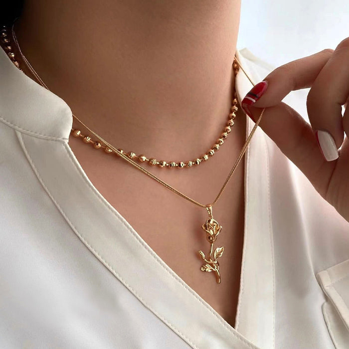 Wholesale Exaggerated jewelry, fashionable rose flower pendant, high-end feeling bead chain, two-layer necklace jewelry