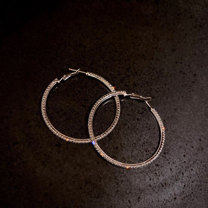 Wholesale Silver needle ear ring niche personality design sense exaggerated earrings women' s fashion temperament earrings