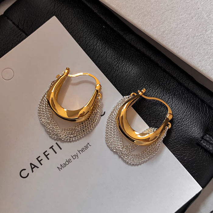 Wholesale New earrings with a luxurious and unique style, featuring earrings and buckles