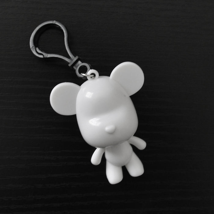 Wholesale Cyber Red Fluid Bear Keychain Handmade diy Material Bag Homemade White Embryo Bear Pendant Couple Creative Gift