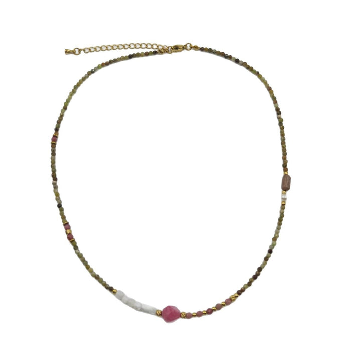 Wholesale Beaded necklace with high-end and niche design, single wear, layered, colorful necklace, pearl