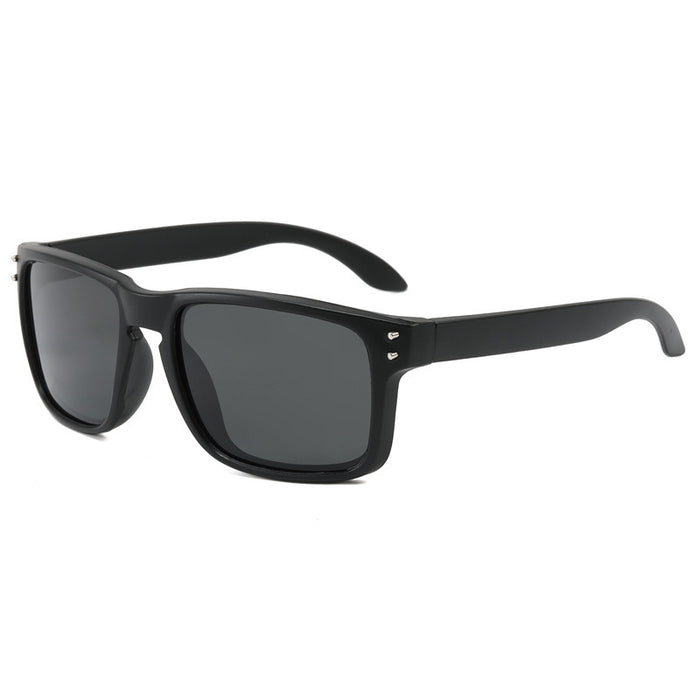 Wholesale Outdoor fishing and cycling glasses, colorful and dazzling polarized sunglasses for men