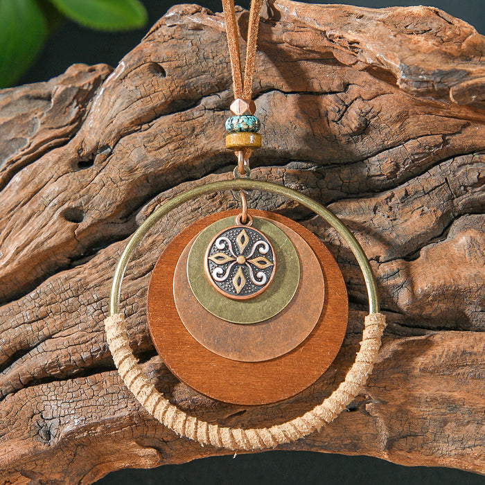 Wholesale Retro Bohemian Tassel Pendant Necklace Zinc Alloy Electroplated Geometric Pendant MOQ≥2