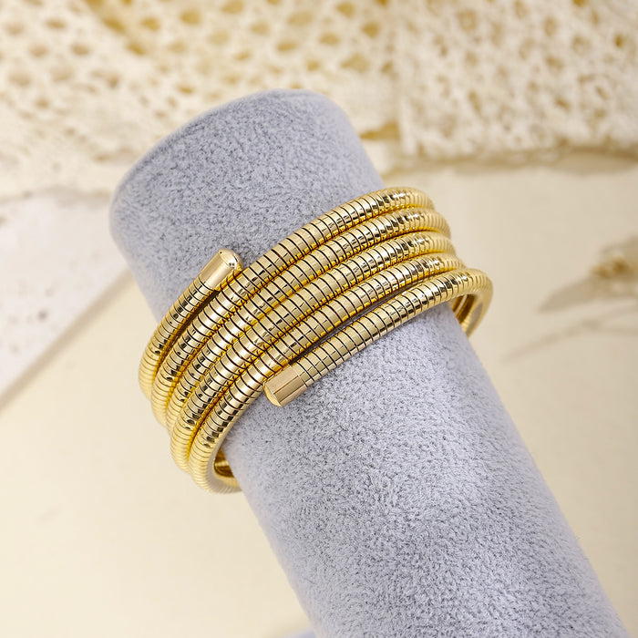 Wholesale New exaggerated multi-layer bracelet, simple alloy snake bone chain bracelet, and hand jewelry for accessories