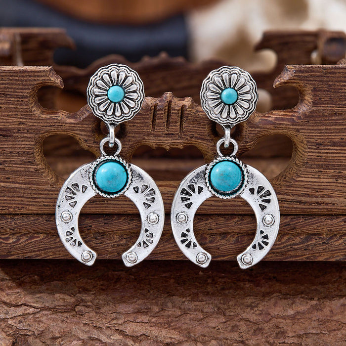 Wholesale Vintage horseshoe green earrings