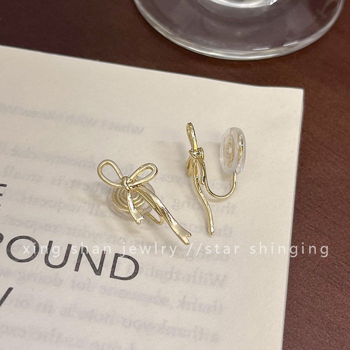 Wholesale Simple bow earrings girl fashion Joker cold wind earrings