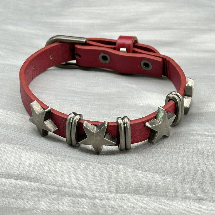 Wholesale Retro Soft Leather Star Leather Bracelet