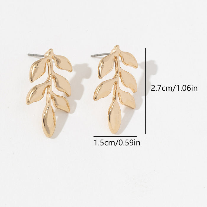 Wholesale Alloy leaf shaped hollowed out earrings metal stud earrings
