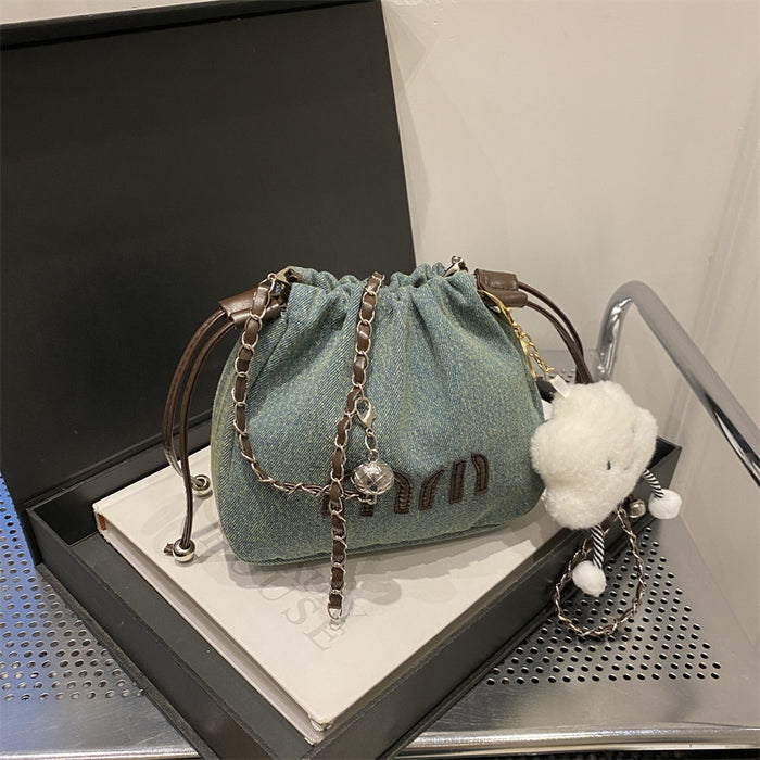 Wholesale Premium and niche canvas bag, chain crossbody bag, fashionable pleated bucket bag