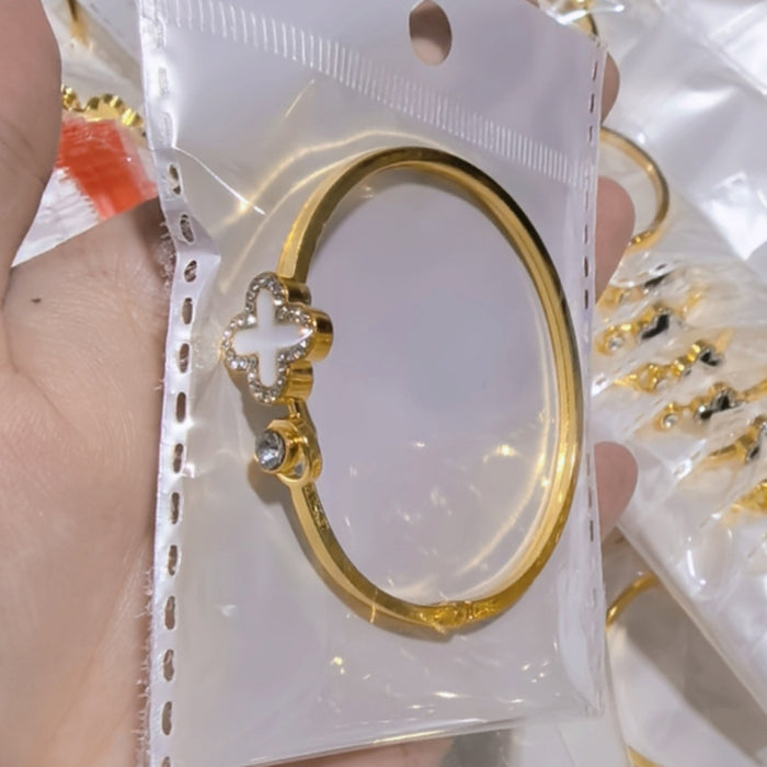 Four-leaf Clover Diamond Bracelet High-end Sense Bracelet Zircon Open Bracelet Wholesale