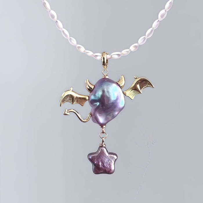 Wholesale Pearl pendant necklaces in various shapes