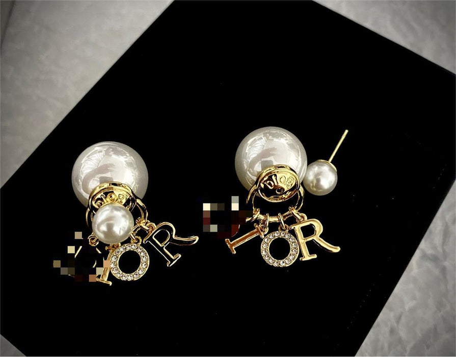 Wholesale retro double D pearl earrings High sense small fragrant wind earrings female temperament niche double D