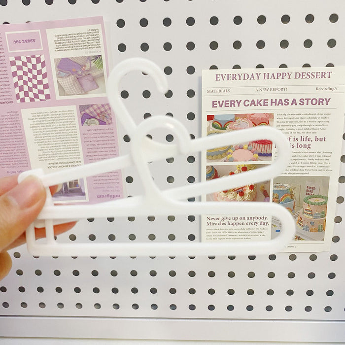 Wholesale Cotton doll special clothes hanger doll clothes display stand doll clothes hanger clothes support shoe rack