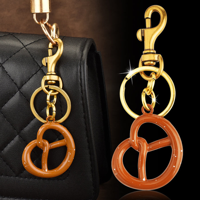 Wholesale biscuit pendant car foreign trade explosion key chain key ring pendant