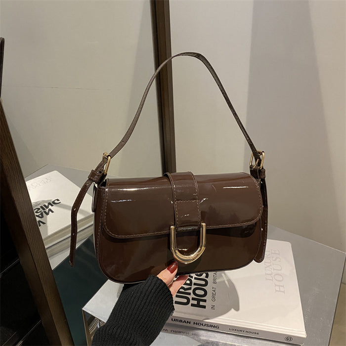Wholesale Vintage horseshoe buckle fashionable handbag, single shoulder crossbody bag