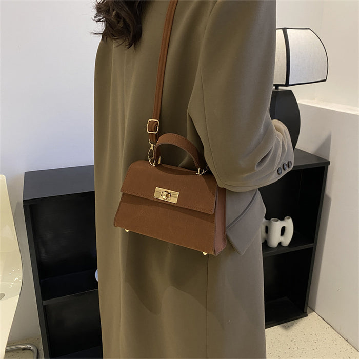 Wholesale Fashionable crossbody simple commuting bag, simple single shoulder trendy bag