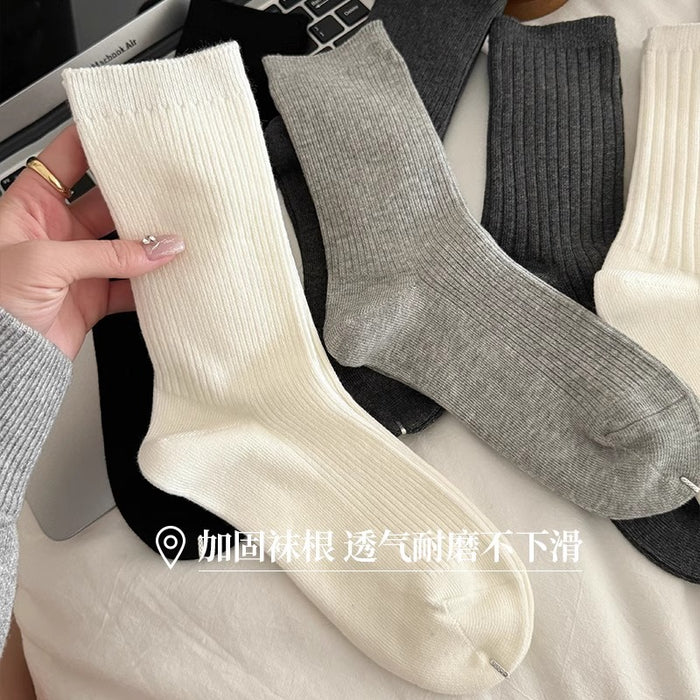 Wholesale Gray socks, mid length socks, long and thin styles, stacked socks