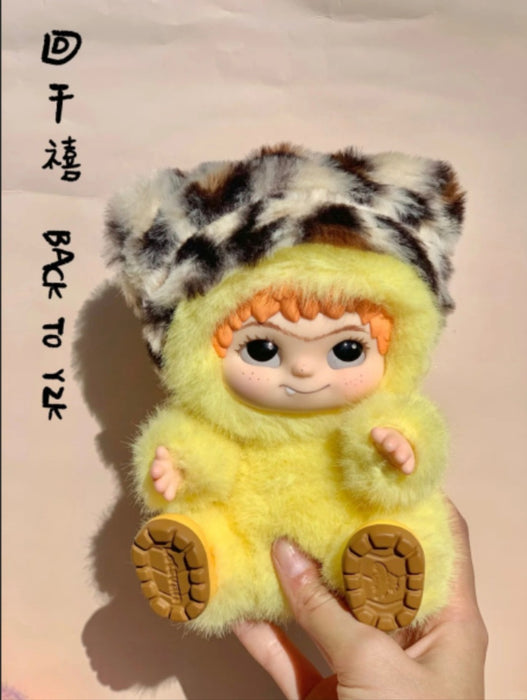 Wholesale Doll Storage Display Box Desktop Dust-proof Transparent Container Display Cabinet