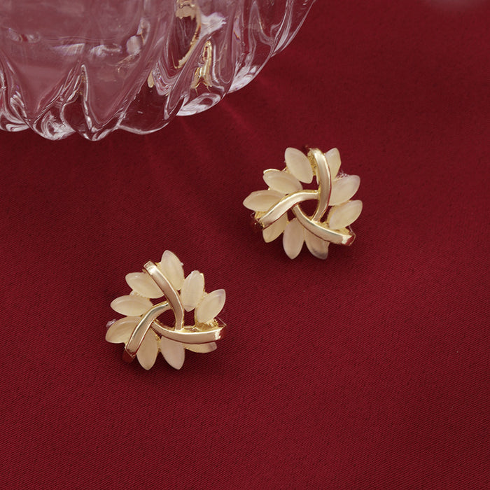 Wholesale S925 Silver Pin Cat's Eye Stone French Petal Ear Studs Female