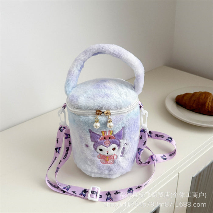 Wholesale Cute cylindrical plush shoulder bags that can be carried by hand