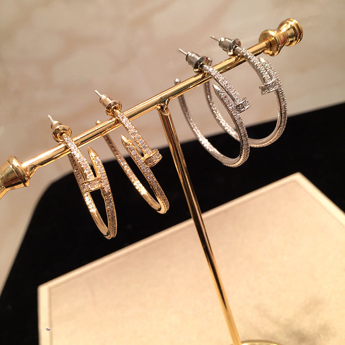 Wholesale Earrings with personality, fashion, simplicity, earrings, zircon rhinestone earrings, silver needle earrings