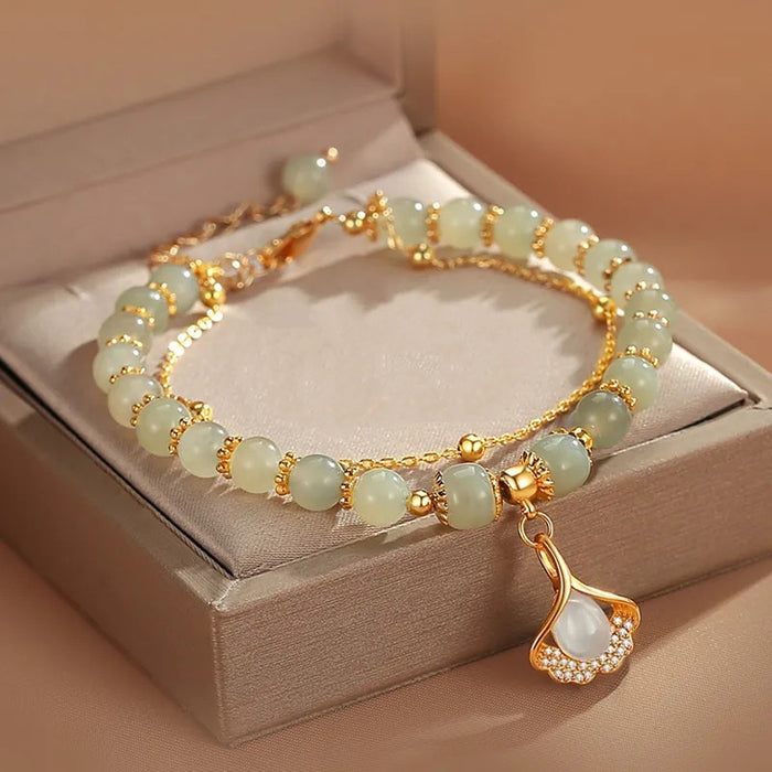 Wholesale Bracelet for women, light luxury, high-end, fashionable and versatile