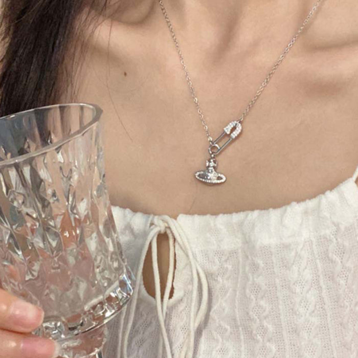 Wholesale Full diamond pin chain Saturn necklace with a dazzling sensation, neck chain