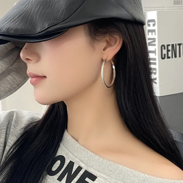 Wholesale Silver ring earrings with light luxury earrings, simple and versatile earrings for women